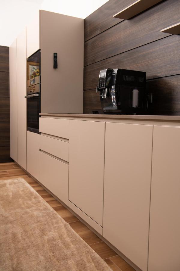 מדולין Apartments Jasmin מראה חיצוני תמונה